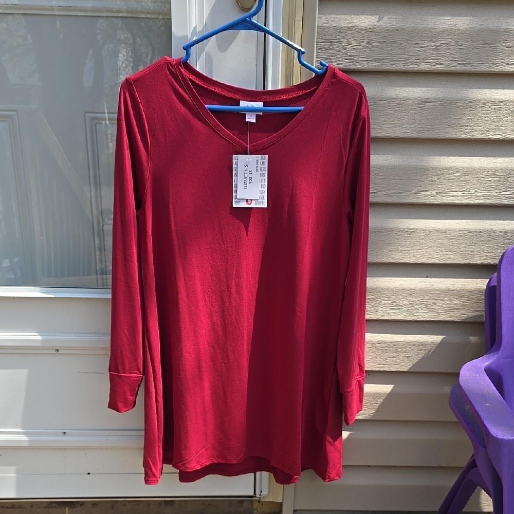 LuLaRoe Women's Relaxed Fit Long Sleeve Tunic Elizabeth Top - Small NWT
